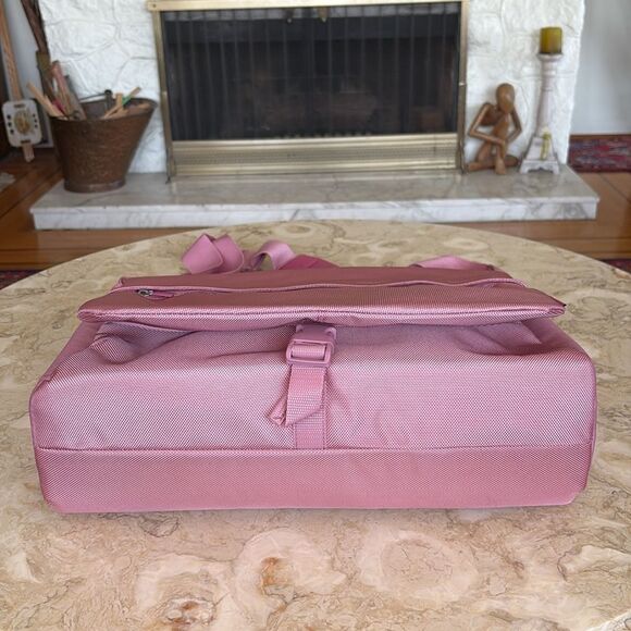 NWOT Belkin Extra Large Laptop Work Messenger Bag - Picture 8 of 16